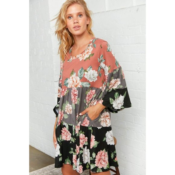 Floral Tiered Bell Sleeve Midi Dress - Picture 5 of 8